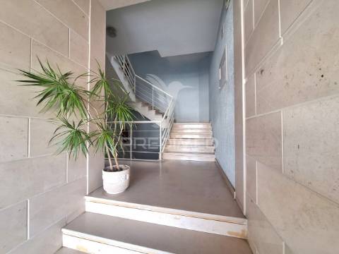 Apartamento t3, rua jornal “o almonda”, torres novas