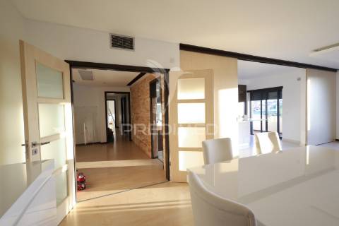 Apartamento duplex t3 + 2