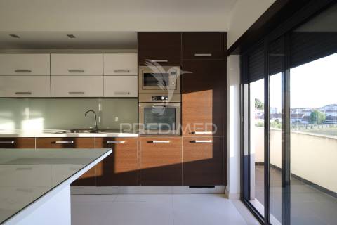 Apartamento duplex t3 + 2