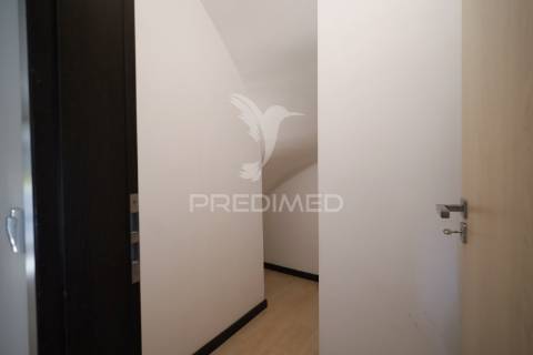 Apartamento duplex t3 + 2