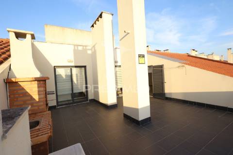 Apartamento duplex t3 + 2