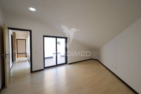 Apartamento duplex t3 + 2