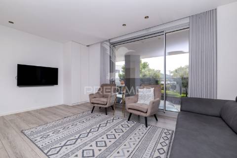 Apartamento t2, seminovo - amares (arrendamento)