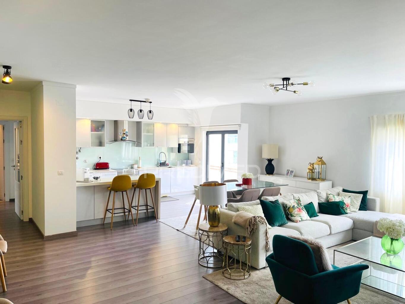 Apartamento t3 em sines - para investimento