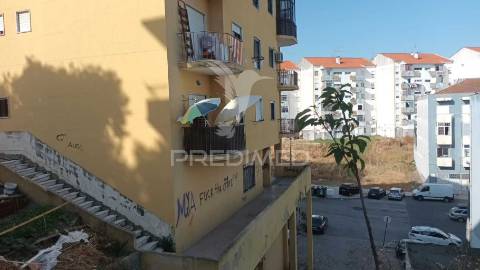Apartamento t2 feijó