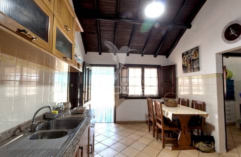 Casa rústica t3 em marinhais