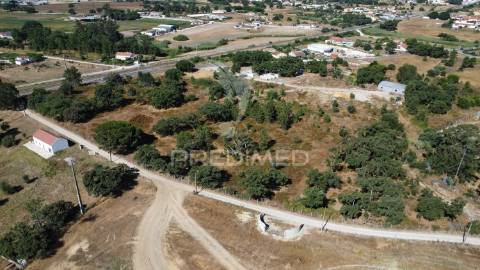 Herdade com 4.9 hc,com moradia,pinhal novo.