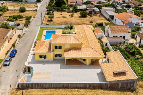 Vende se moradia t4 palmela brejos do assa  695.000€