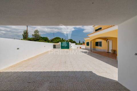 Vende se moradia t4 palmela brejos do assa  695.000€