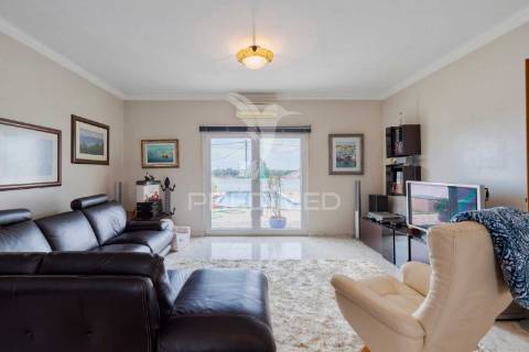 Vende se moradia t4 palmela brejos do assa  695.000€