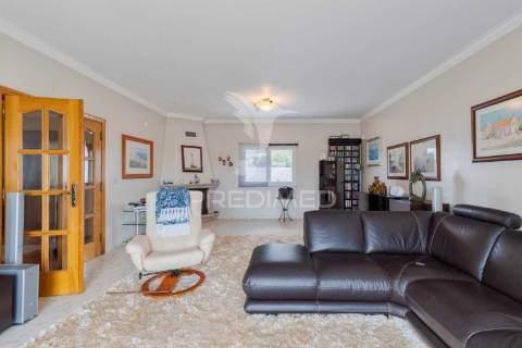 Vende se moradia t4 palmela brejos do assa  695.000€