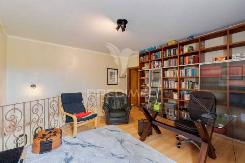 Vende se moradia t4 palmela brejos do assa  695.000€