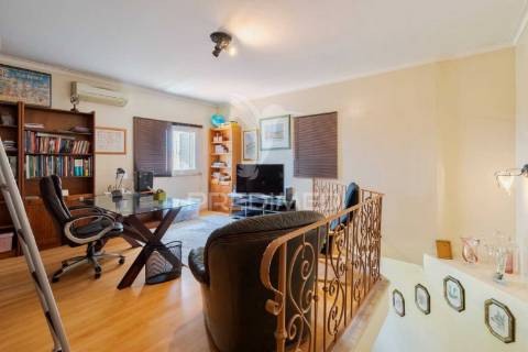 Vende se moradia t4 palmela brejos do assa  695.000€