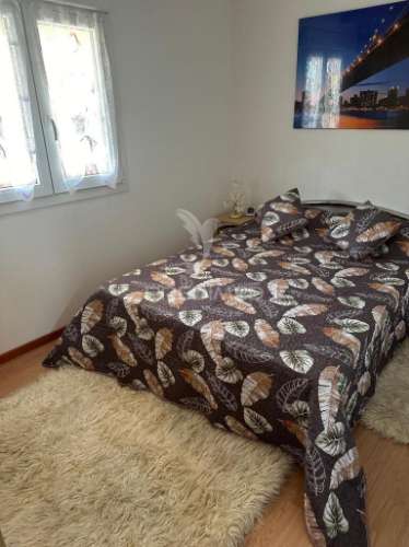 Terreno urbano com moradia dif e piscina | pegarias – setúbal 235000€