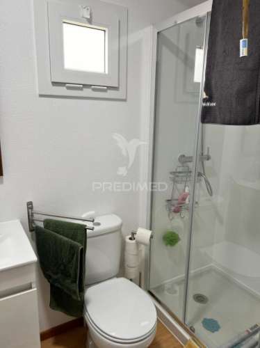 Terreno urbano com moradia dif e piscina | pegarias – setúbal 235000€