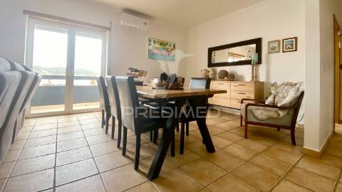 Apartamento t2 , com garagem e piscina em salir do porto