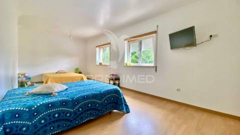 Apartamento t2 , com garagem e piscina em salir do porto