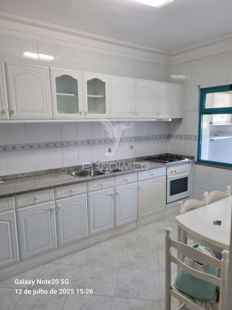 Apartamento t3 para venda em fânzeres, gondomar