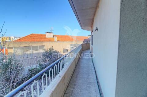 T6 cova da piedade c/ 273 m2