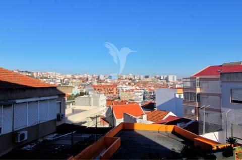 T6 cova da piedade c/ 273 m2