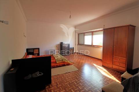 T6 cova da piedade c/ 273 m2