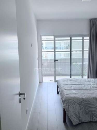 Apartamento t4 semi-novo , perto da rotunda do marquês no peso da régua