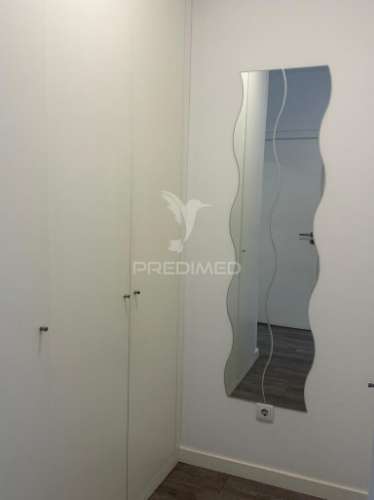 Apartamento t4 semi-novo , perto da rotunda do marquês no peso da régua