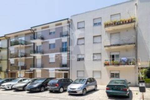 Apartamento t3, localizado em são cosme gondomar