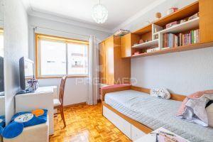 Apartamento t3, localizado em são cosme gondomar