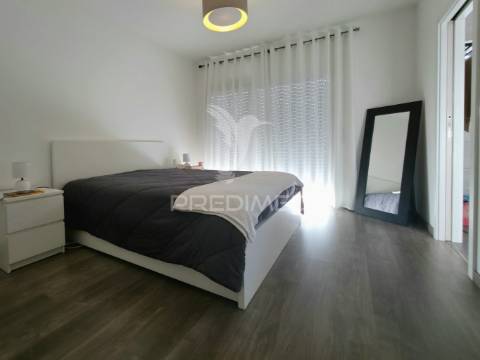 Moradia t2 com piscina