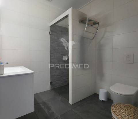 Moradia t2 com piscina