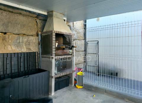 Moradia t2 com piscina