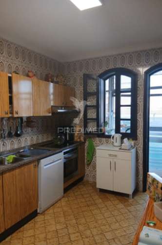 Apartamento t3 com 2 frentes em vilar de andorinho