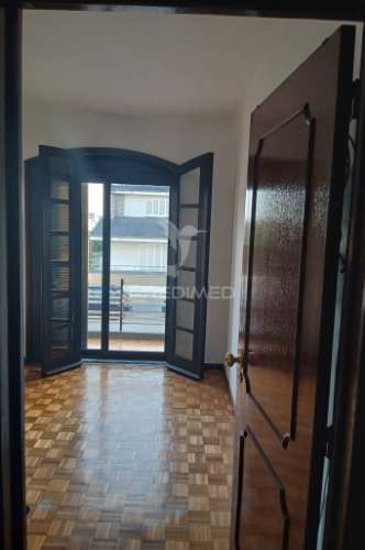 Apartamento t3 com 2 frentes em vilar de andorinho