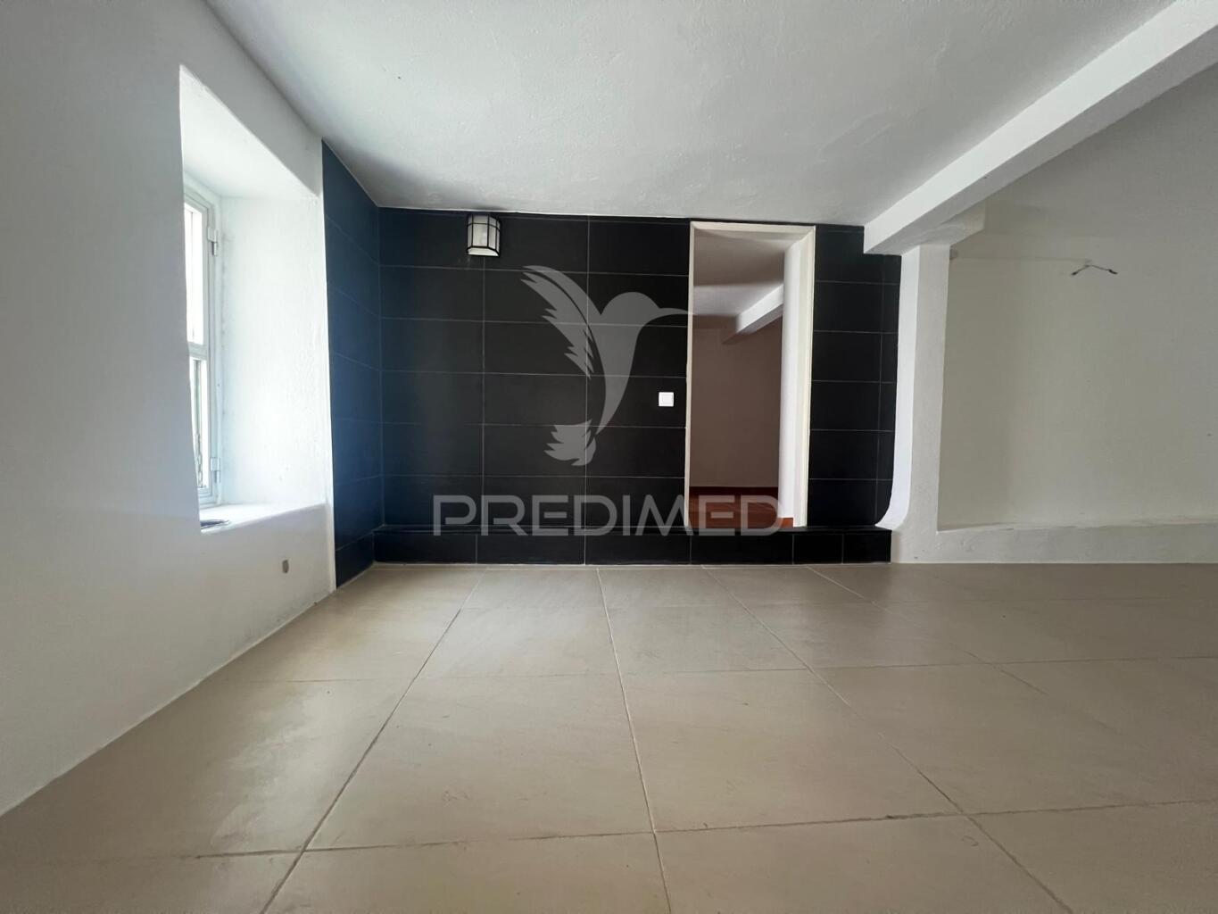 Espaço comercial no centro de palmela