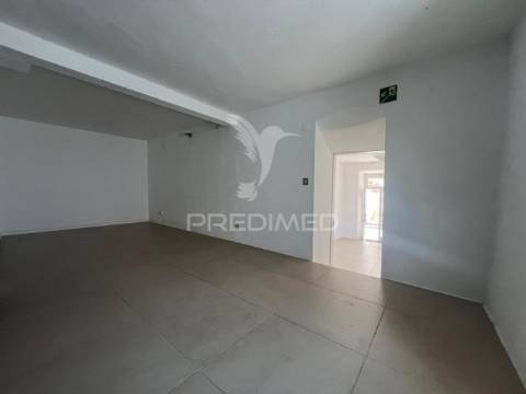Espaço comercial no centro de palmela
