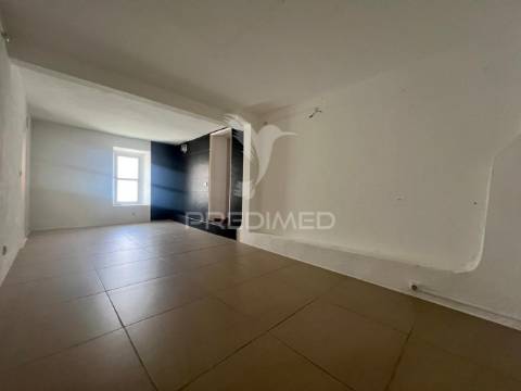 Espaço comercial no centro de palmela