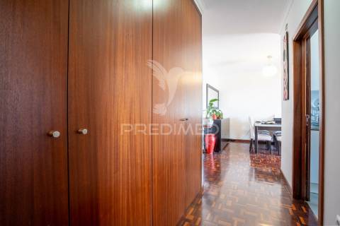Apartamento t1 água de pena machico  - arrendar