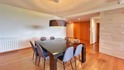 Apartamento t3 com 165m² na costa