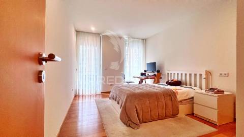 Apartamento t3 com 165m² na costa