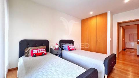 Apartamento t3 com 165m² na costa