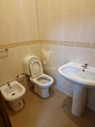 Loja comercial nas caldas das taipas