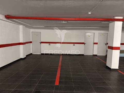 Apartamento t3 novo c/ garagem a 5 min do mar