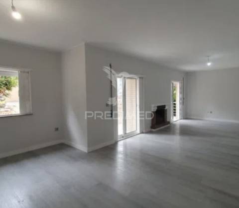 Apartamento t3 totalmente remodelado em rio tinto – pronto a entrar!