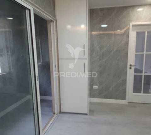 Apartamento t3 totalmente remodelado em rio tinto – pronto a entrar!
