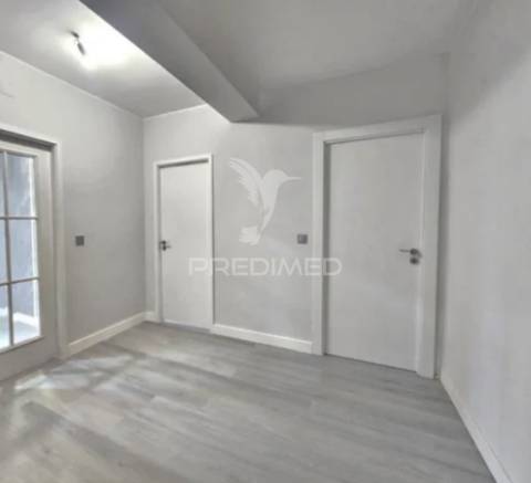 Apartamento t3 totalmente remodelado em rio tinto – pronto a entrar!