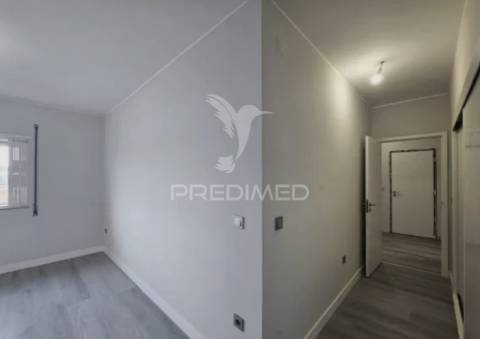 Apartamento t3 totalmente remodelado em rio tinto – pronto a entrar!