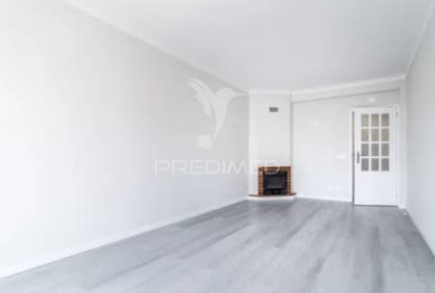 T3 remodelado na figueira da foz – a 500m da praia da cova gala