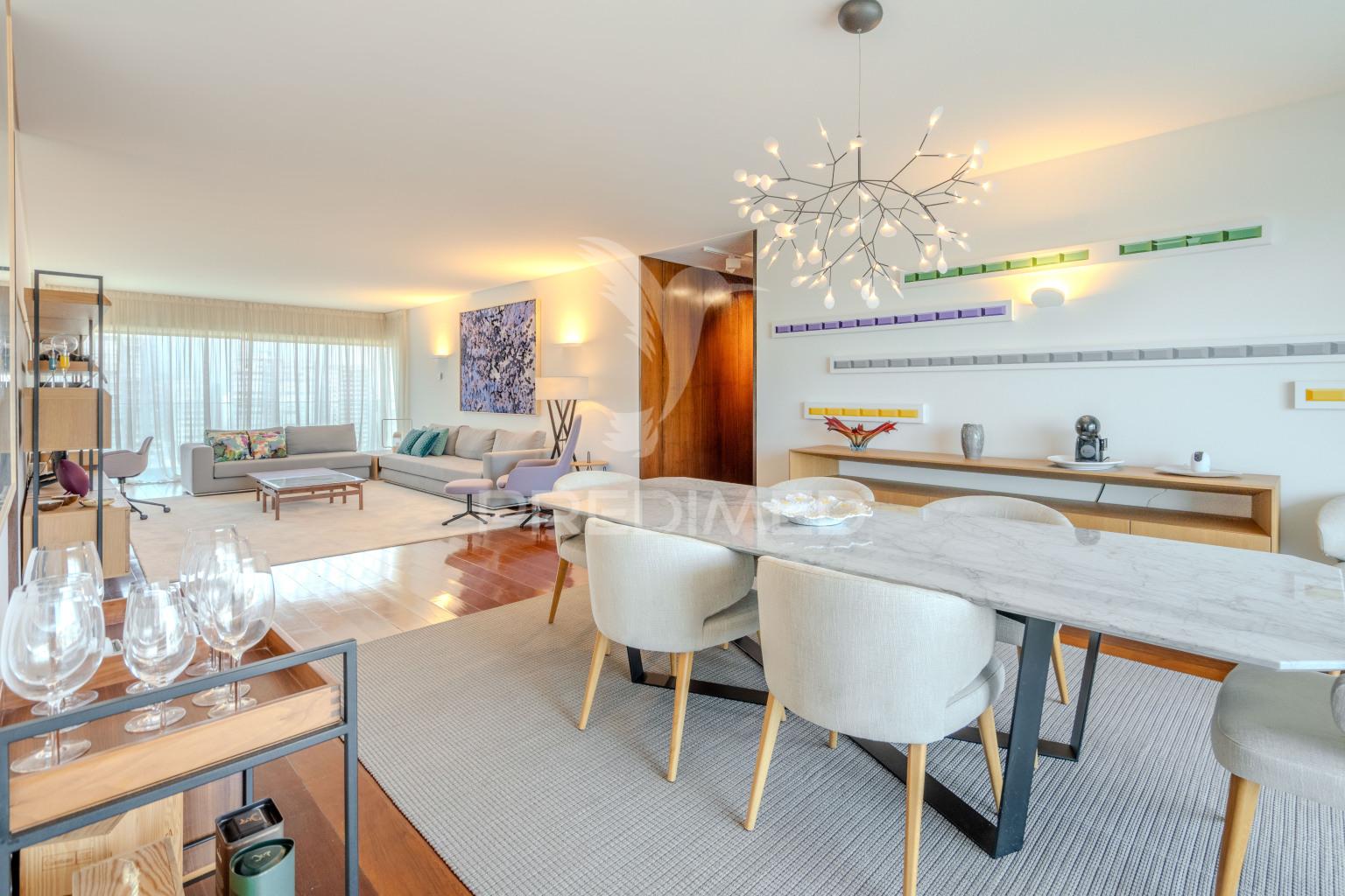 Excelente apartamento t4 – 280 m²  condomínio de luxo sky restelo