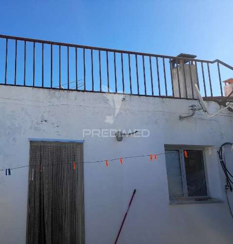 Moradia t3 com terreno - pias